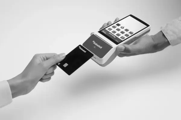 Paying with a card has a reward: ‘cashback’ returns part of the payments to our account