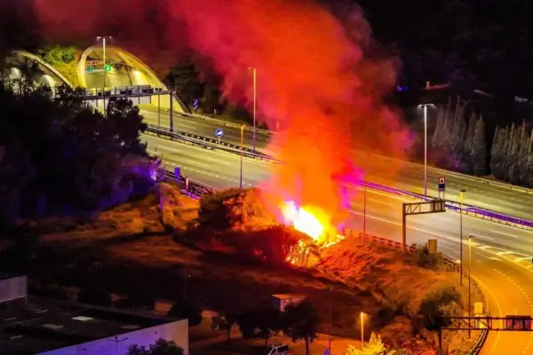 Arrested in Mataró for causing three fire outbreaks on the C-32