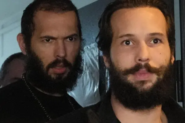 The influencer Andrew Tate and his brother arrested in the United States