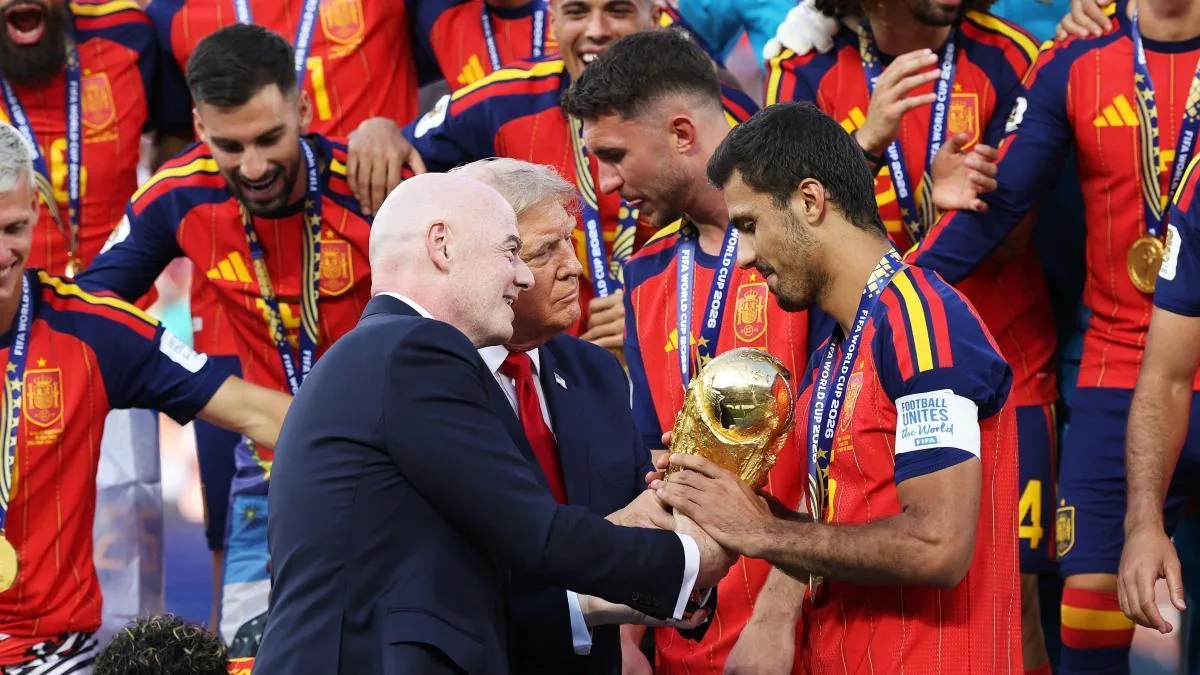Trump and Infantino contaminate football for the sake of business