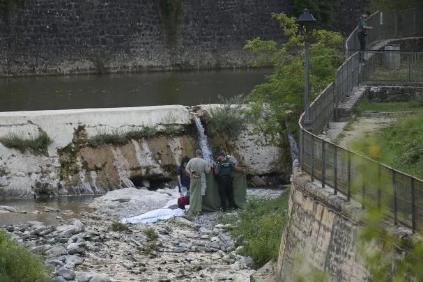A woman and her two minor children drowned this Wednesday in the dam of the Navarrese town of Roncal, a bathing area, in the Esca river