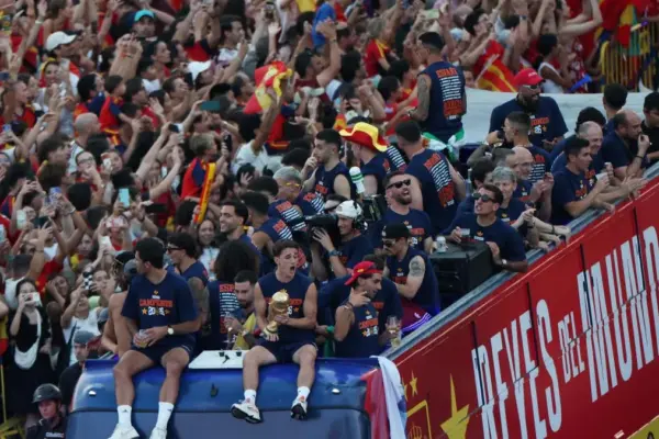 ‘La roja’ is a mirage