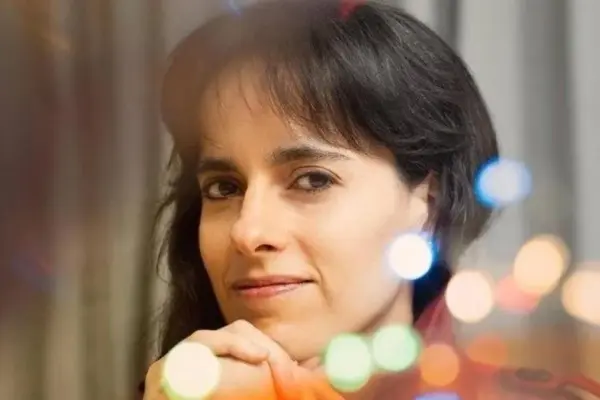 Carissa Véliz, philosopher: “Privacy is a form of power, and we are giving it up”