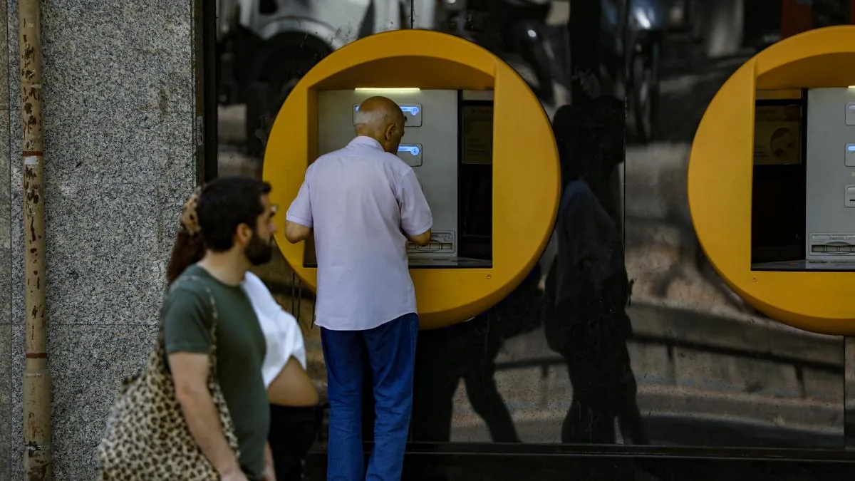 High taxation in Spain hinders households from investing their savings