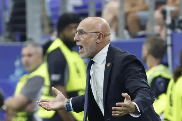De la Fuente: “France faced the best team in the world”