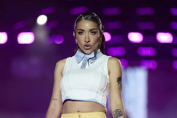 La cantante María Becerra actúa durante el 15º aniversario del Coca Cola Music Experience, en el Iberdrola Music, a 13 de septiembre de 2025, en Madrid.