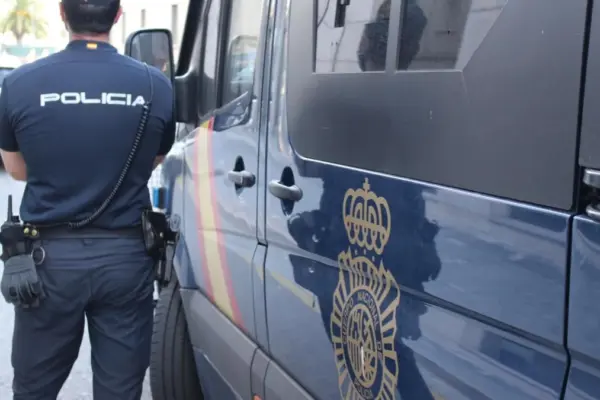 Is jailed for attempted murder after a traffic dispute in Sagunt