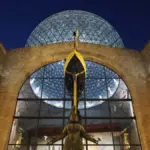 Dalí, the night and the subconscious