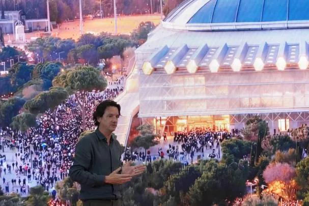 Architect Jorge Vidal at the project presentation