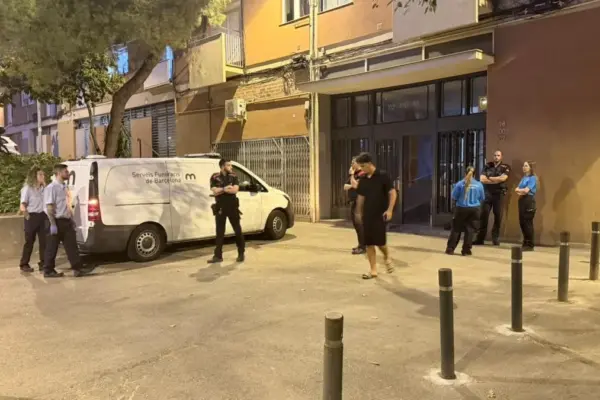The woman murdered in Sant Martí was arrested two weeks ago for domestic violence