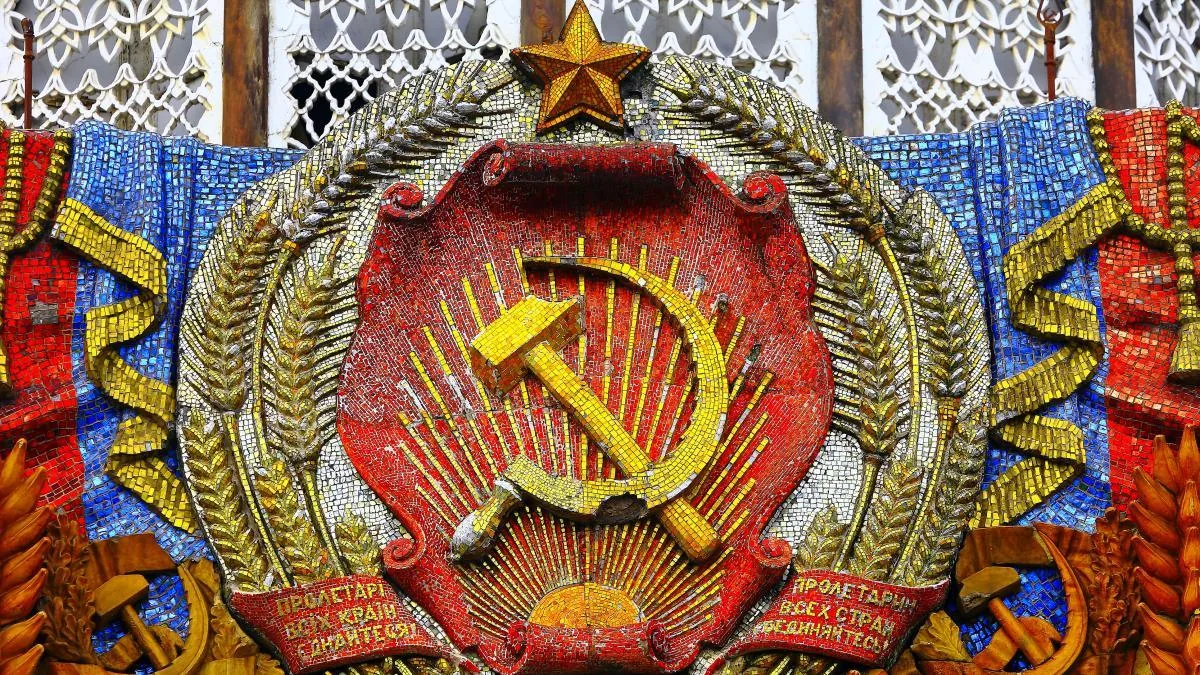 "The Soviet Union still exists": the octogenarian who believes he is the communist leader of Lenin's country