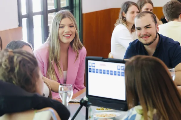 Infanta Sofía, this Friday, during the meeting held with Princess Leonor and a group of young people with disabilities