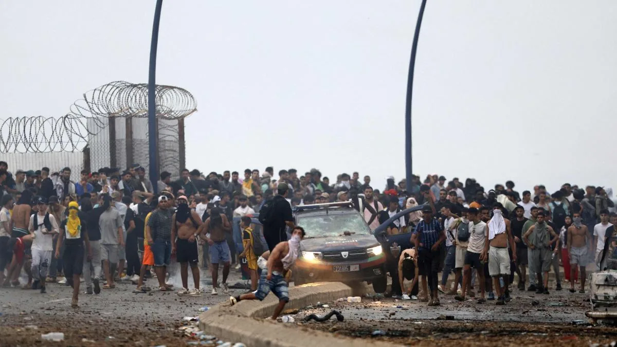 Italy suspends the Schengen agreement with Spain for one month