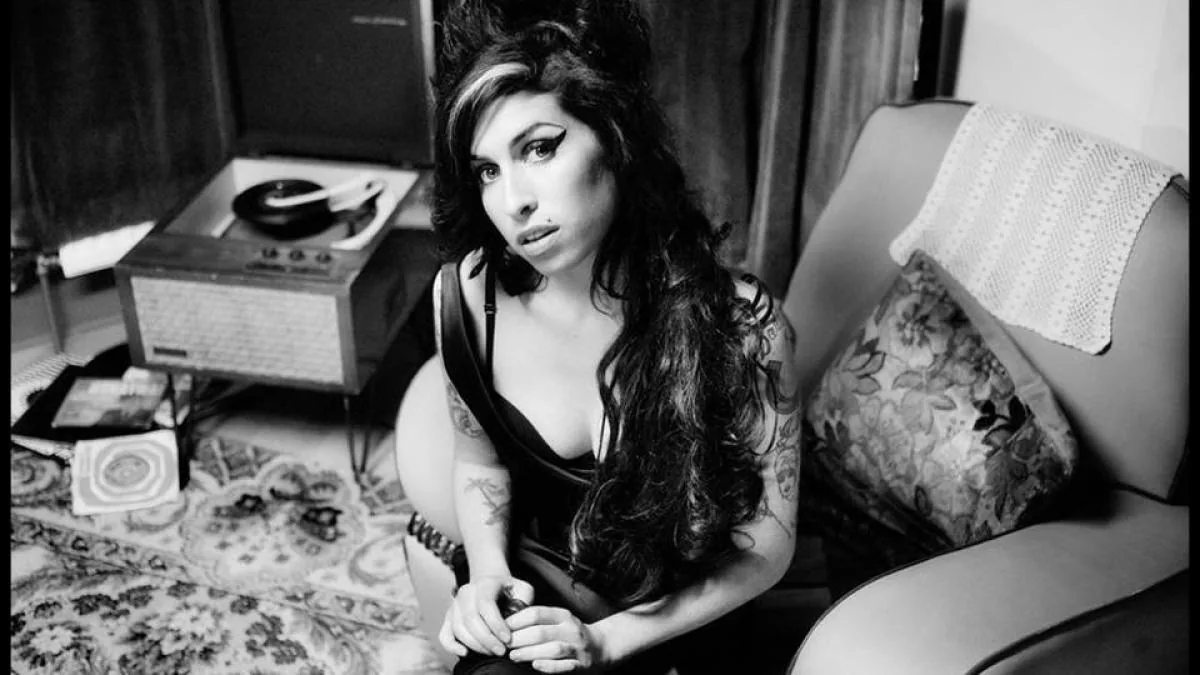 Amy Winehouse and the broken love that turned her into the voice of British soul