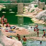 A minor dies crushed by a landslide in some pools in Gandesa