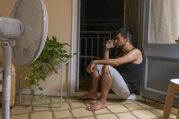 Barcelonans lose an average of 39 hours of sleep per year due to the heat