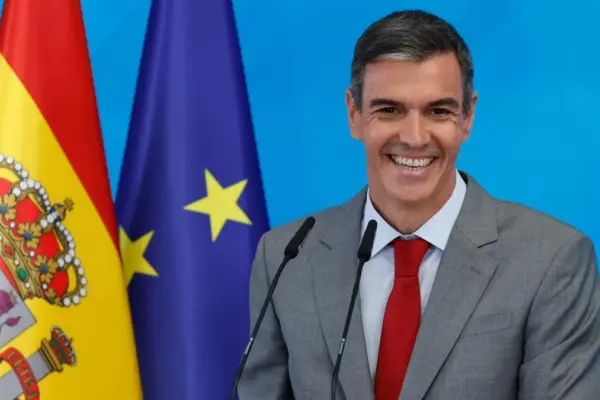 Sánchez: “More than 170,000 hectares have already burned and half of the summer is still ahead”