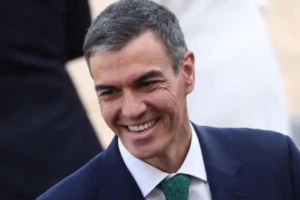 Sánchez celebrates the disappearance of the Gibraltar fence: “Today the last wall of continental Europe falls”