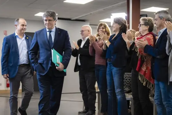 Junts pins its strategy on Puigdemont's return before an expectant PSOE
