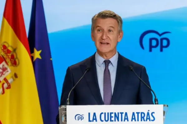 Feijóo declares the legislature over and promises a government of "reconstruction"