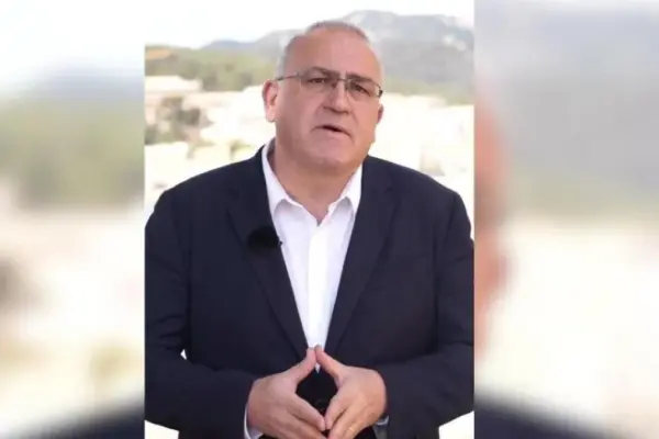 Former mayor of Sant Feliu de Guíxols arrested for masturbating in a hotel pool in Santa Susanna