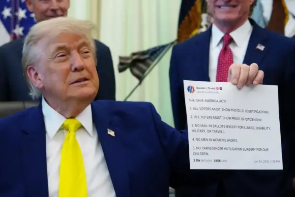 Trump halts attacks against Iran after a preliminary agreement conditioned on the reopening of Hormuz