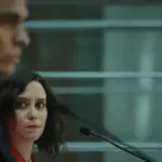 Sánchez denounces Ayuso's "impunity" for "buying herself a penthouse," but "she has been caught"