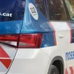 A criminal just out of court attacks a woman with a bottle in Badalona