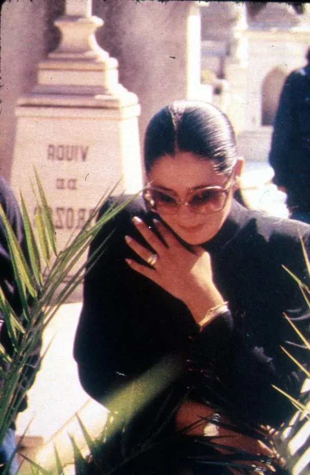 The singer, devastated after Paquirri's death.