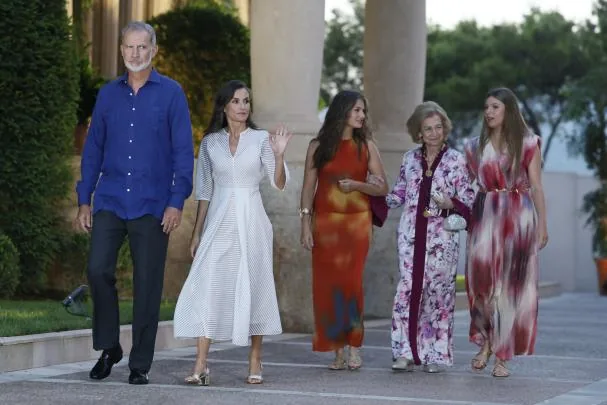 Felipe VI, Letizia, Leonor, Queen Sofia and Sofía, this Tuesday