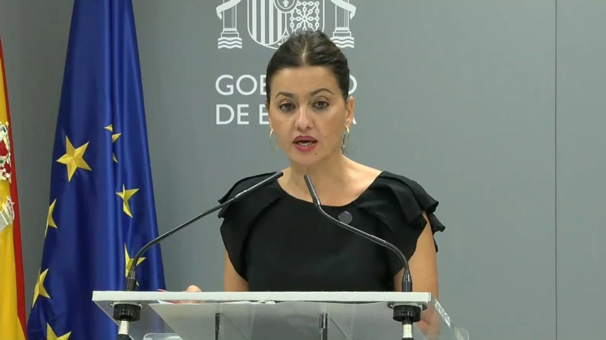 The Government proposes to the communities to send 500 girls from Ceuta to the Peninsula under the care of NGOs