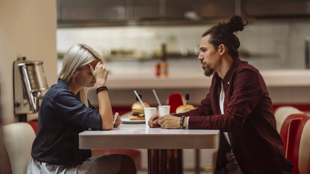 Your trauma is not a calling card: the most common emotional mistake on first dates
