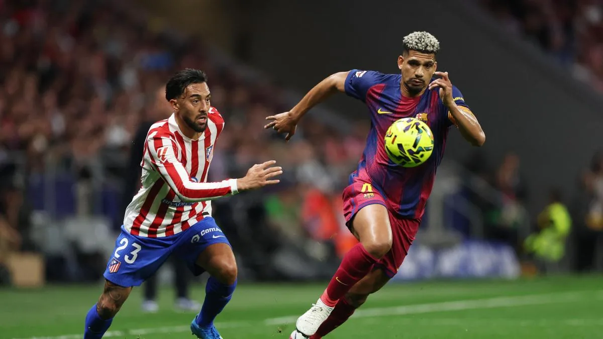 Araújo will play on loan at Liverpool