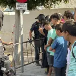 Interior raises to 2,168 the registered minor migrants in Ceuta