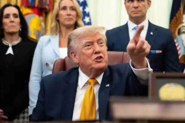 Trump considers that "illegal immigration is killing" Europe