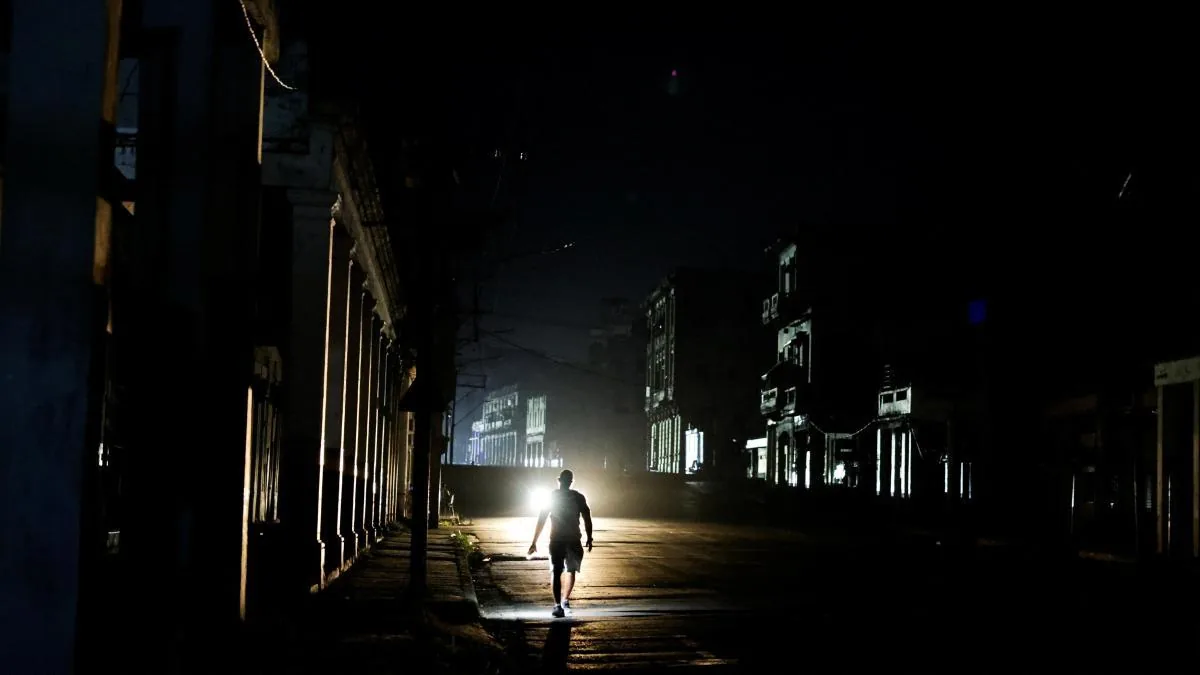 Cuba is left in the dark after a new collapse of its electrical grid