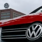 Blume insists on Volkswagen's weakness while unions fear 140,000 layoffs