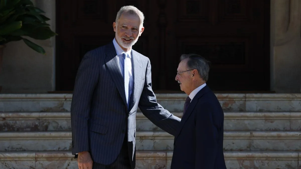 The King conveys to Vivas the support and solidarity with the people of Ceuta