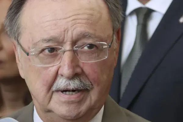 The president of Ceuta asks the Government for a detention center to confine and expel migrants