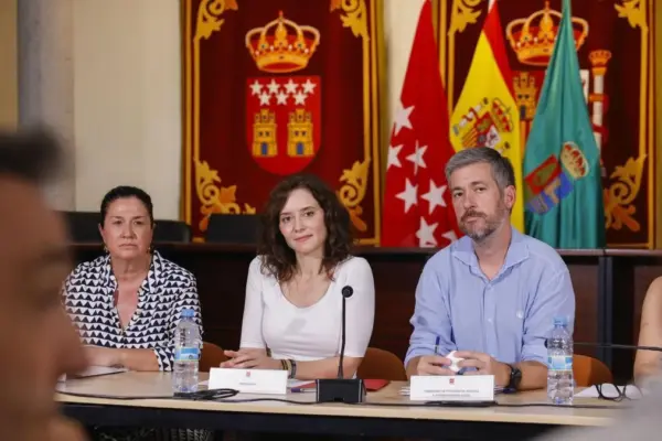 Ayuso states that she never thought about living in the luxury penthouse worth 6.3 million euros