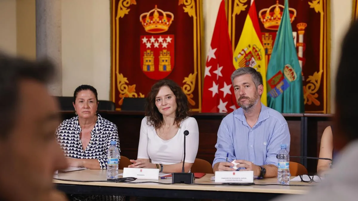 Ayuso states that she never thought about living in the luxury penthouse worth 6.3 million euros