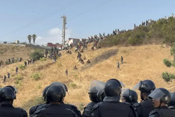 Morocco expels EFE and TVE journalists from Fnideq without explaining the reasons