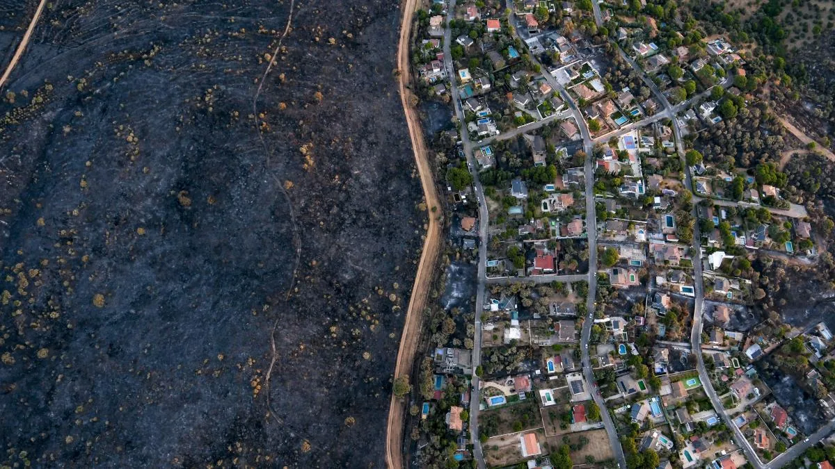 The fires give a break: those in Zamora and Madrid stabilized, while firefighters cool the burned area in Vall d'Uixó