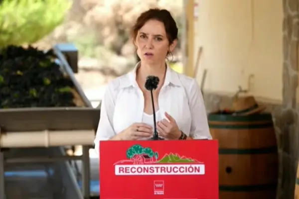 Ayuso returns to Sánchez to avoid the penthouse and regain the initiative