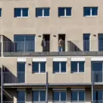 The housing sector calls for a pact with the Government after the failure of the law to restrict purchases