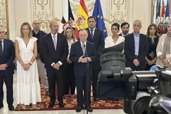 The president of Ceuta urges legal changes to suspend asylum in cases of "invasion"