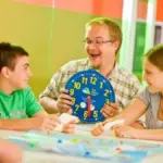 Schools and institutes remain uncertain about the arrival of English assistants this school year