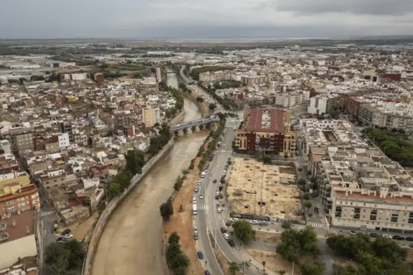 Valencian geography and politics