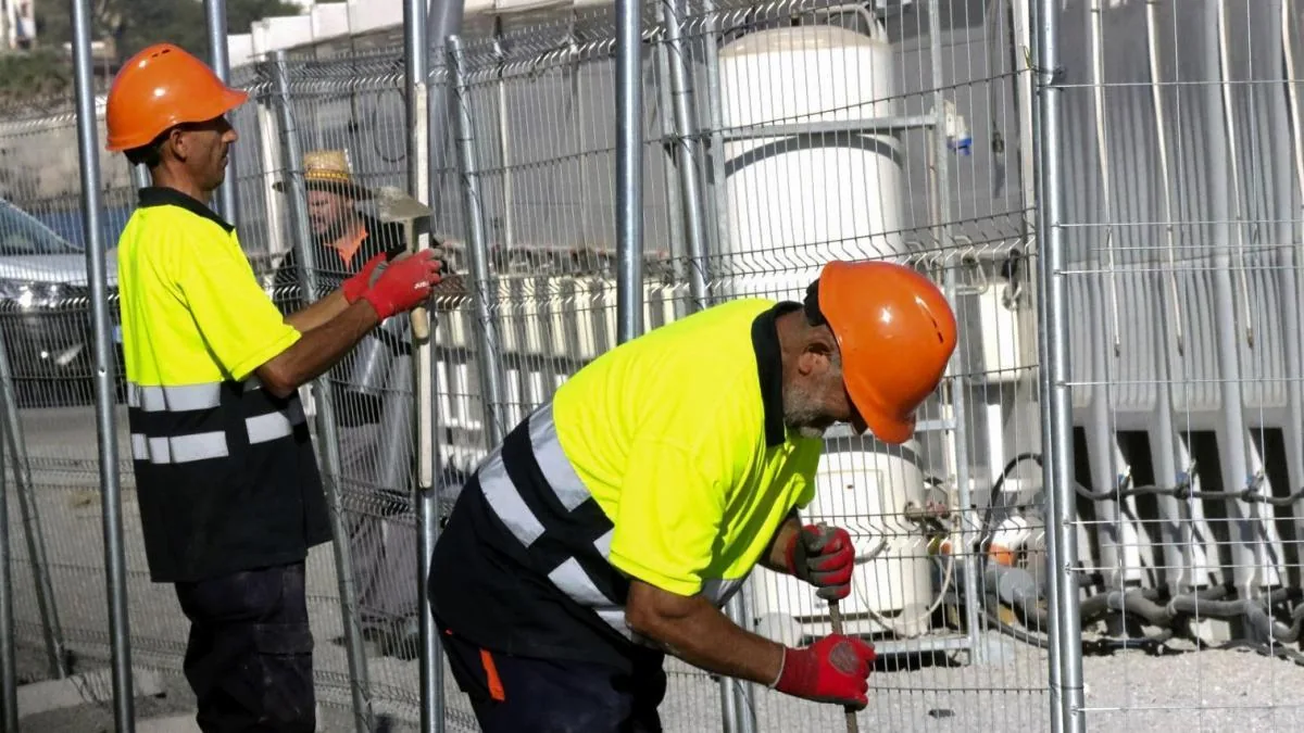 The National Court rejects halting the installation of tents in the port of Ceuta