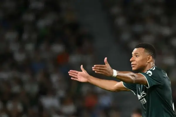 Mbappé: “I stand in solidarity with Ceuta, but I also wanted to have a gesture with the immigrants”